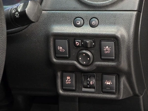 Хетчбэк Nissan Note 2016 года, 980000 рублей, Красноярск