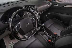 Хетчбэк Citroen C4 2012 года, 599000 рублей, Томск