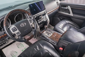Внедорожник Toyota Land Cruiser 2012 года, 4499000 рублей, Томск
