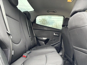 Седан Kia Rio 2017 года, 989000 рублей, Ижевск