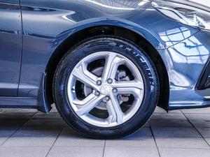 Седан Hyundai Sonata 2018 года, 1550000 рублей, Красноярск