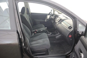 Хэтчбек Nissan Tiida 2012 года, 675000 рублей, Орёл