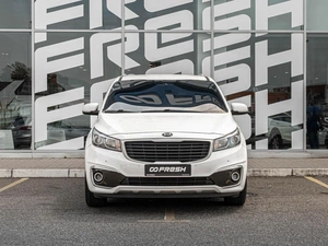 Минивэн Kia Carnival 2017 года, 2275000 рублей, Краснодар