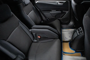 Хетчбэк Honda Jade 2015 года, 1619000 рублей, Сургут