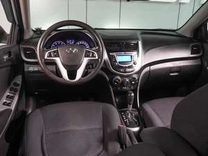 Седан Hyundai Solaris 2012 года, 799000 рублей, Воронеж