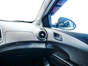 Седан Chevrolet Aveo 2012 года, 670000 рублей, Красноярск
