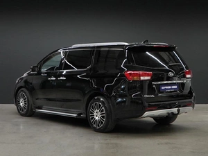 Минивэн Kia Carnival 2017 года, 2198888 рублей, Москва