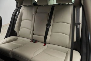 Седан Mazda Axela 2016 года, 1339000 рублей, Красноярск