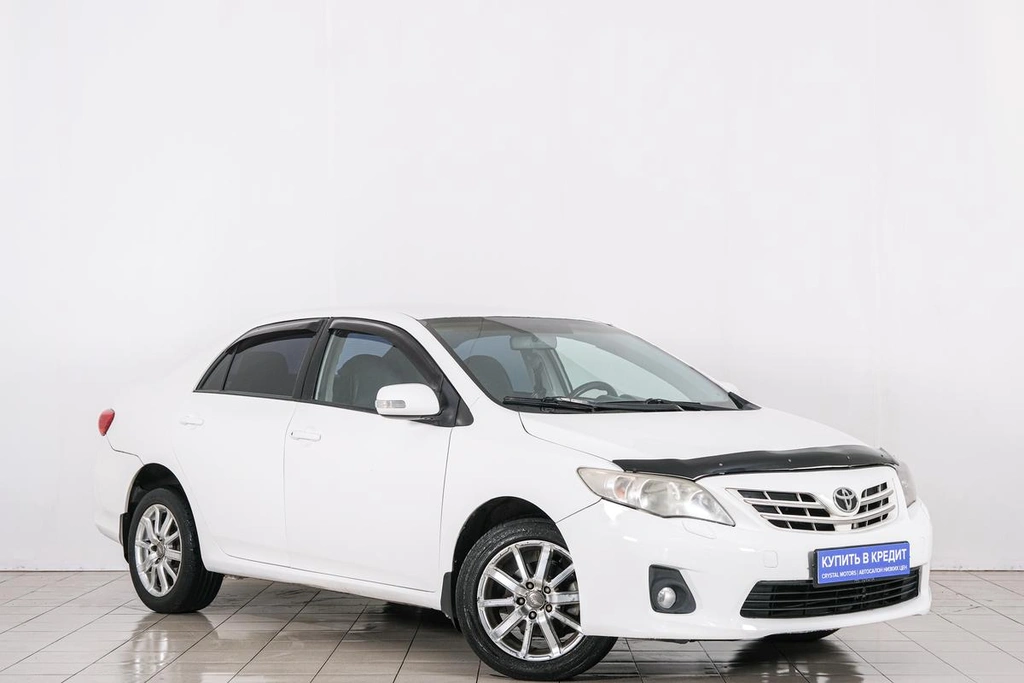 Седан Toyota Corolla 2010 года, 899000 рублей, Красноярск