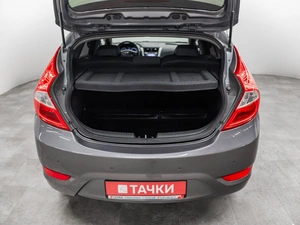 Хетчбэк Hyundai Solaris 2012 года, 950000 рублей, Красноярск