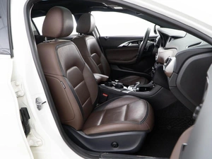 Хетчбэк Infiniti Q30 2019 года, 2532444 рублей, Москва