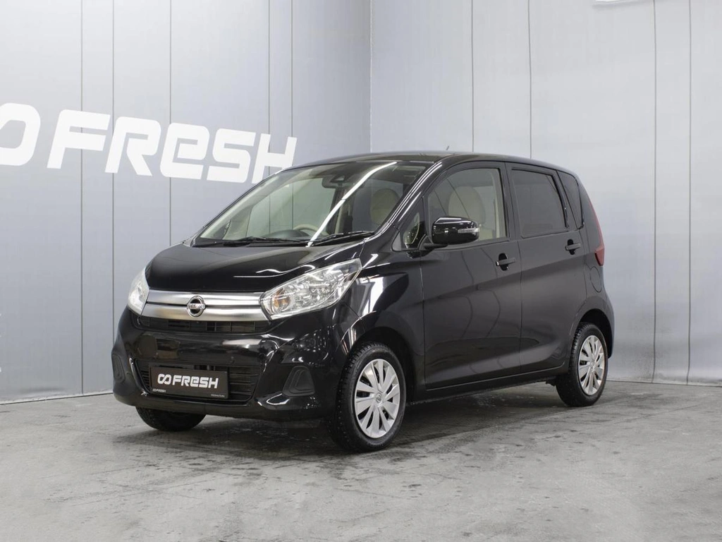 Хетчбэк Nissan Dayz 2018 года, 890000 рублей, Омск