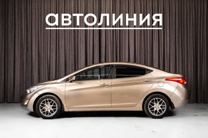 Седан Hyundai Elantra 2011 года, 875000 рублей, Красноярск
