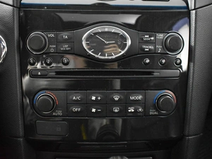 Внедорожник Infiniti QX70 2014 года, 1697200 рублей, Казань