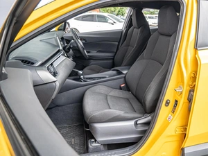 Внедорожник Toyota C-HR 2018 года, 2150000 рублей, Краснодар
