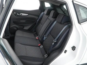 Внедорожник Nissan Qashqai 2017 года, 1879999 рублей, Москва