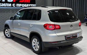 Внедорожник Volkswagen Tiguan 2009 года, 1147000 рублей, Красноярск