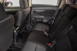 Внедорожник Mitsubishi Outlander 2017 года, 1799000 рублей, Пермь