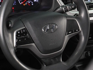 Седан Hyundai Solaris 2019 года, 870000 рублей, Воронеж