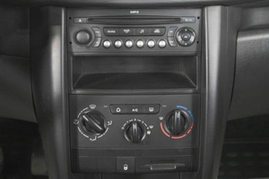 Хетчбэк Peugeot 207 2009 года, 799000 рублей, Кемерово