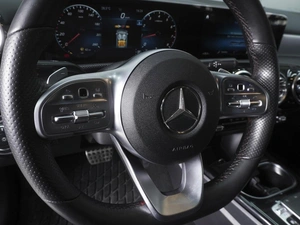 Седан Mercedes-benz A-класс 2019 года, 2430000 рублей, Ростов-на-Дону