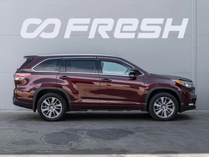 Внедорожник Toyota Highlander 2014 года, 2400000 рублей, Краснодар