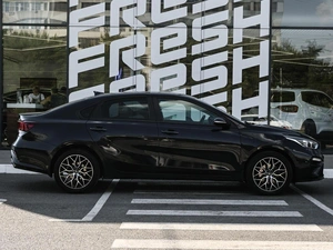 Седан Kia Cerato 2018 года, 1957000 рублей, Волгоград