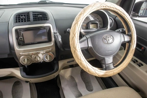 Хетчбэк Toyota Passo 2010 года, 509000 рублей, Барнаул