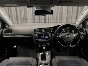 Хетчбэк Volkswagen Golf 2013 года, 1250000 рублей, Красноярск