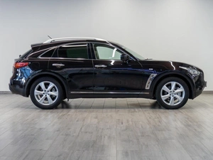 Внедорожник Infiniti FX30 2012 года, 2280000 рублей, Саратов