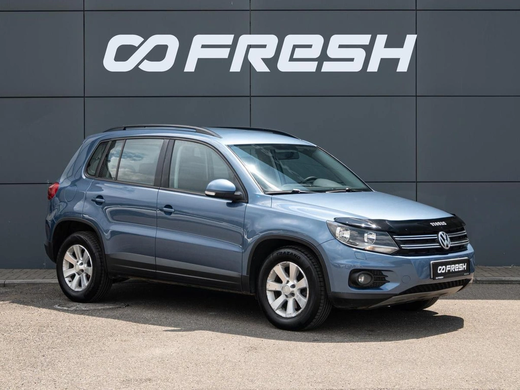 Внедорожник Volkswagen Tiguan 2012 года, 1210000 рублей, Краснодар