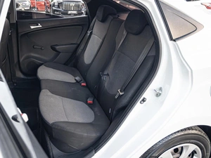 Седан Hyundai Solaris 2013 года, 820000 рублей, Краснодар