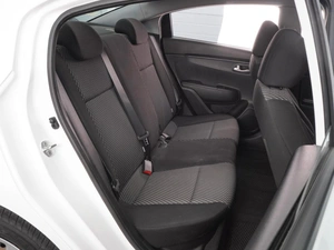 Седан Kia Rio 2018 года, 1537000 рублей, Воронеж