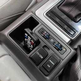 Внедорожник Toyota Land Cruiser Prado 2019 года, 4677000 рублей, Красноярск