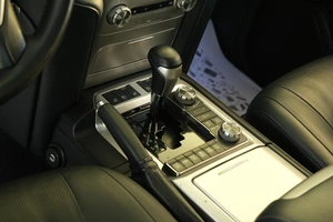 Внедорожник Toyota Land Cruiser 2017 года, 6489000 рублей, Омск