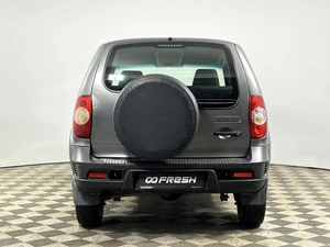 Внедорожник Chevrolet Niva 2019 года, 749900 рублей, Казань