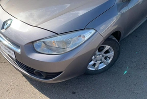 Седан Renault Fluence 2011 года, 525000 рублей, Солонцы
