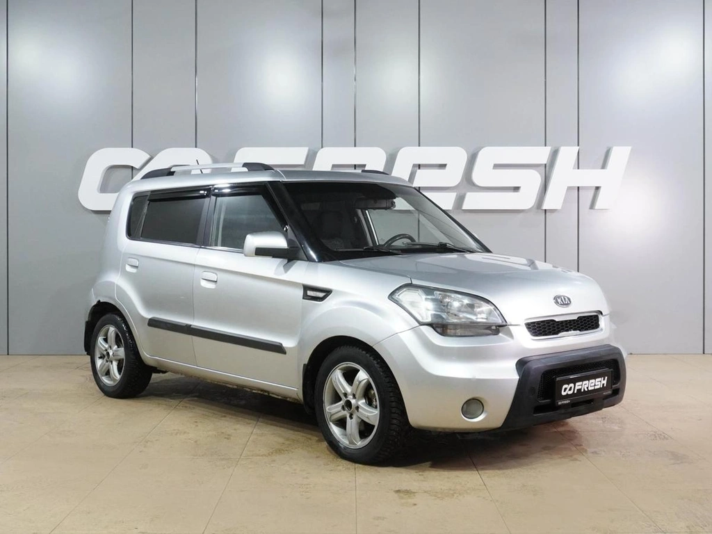 Хетчбэк Kia Soul 2010 года, 689000 рублей, Воронеж