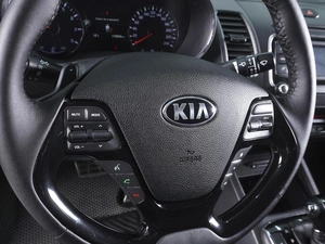 Седан Kia Cerato 2018 года, 1350000 рублей, Ростов-на-Дону