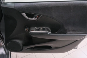 Хетчбэк Honda Fit 2009 года, 699000 рублей, Красноярск