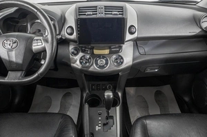 Внедорожник Toyota RAV4 2012 года, 1549000 рублей, Барнаул