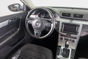 Седан Volkswagen Passat 2012 года, 959000 рублей, Пермь