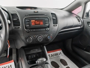 Хетчбэк Kia K3 2017 года, 1125000 рублей, Красноярск