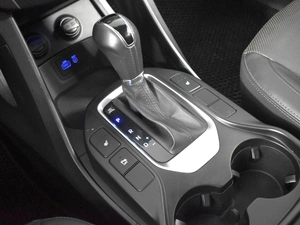 Внедорожник Hyundai Santa Fe 2016 года, 2097100 рублей, Казань