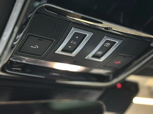 Внедорожник Land Rover Range Rover Velar 2021 года, 9597000 рублей, Красноярск