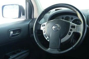 Внедорожник Nissan X-Trail 2010 года, 1089000 рублей, Омск