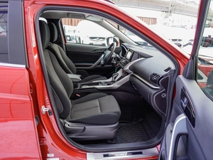 Внедорожник Mitsubishi Eclipse Cross 2021 года, 2239000 рублей, Санкт-Петербург