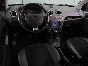 Хетчбэк Ford Fusion 2012 года, 849000 рублей, Воронеж