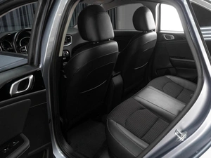 Хетчбэк Kia Ceed 2020 года, 2015000 рублей, Тюмень