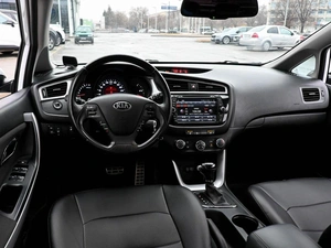 Хетчбэк Kia Ceed 2017 года, 1447000 рублей, Волгоград
